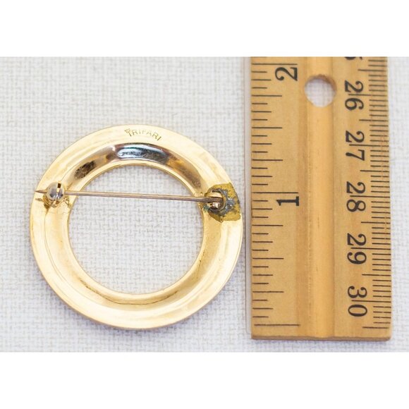 Vintage Circular Disc Brooch in Gold Tone by Crown Trifari - A15 - Picture 2 of 2